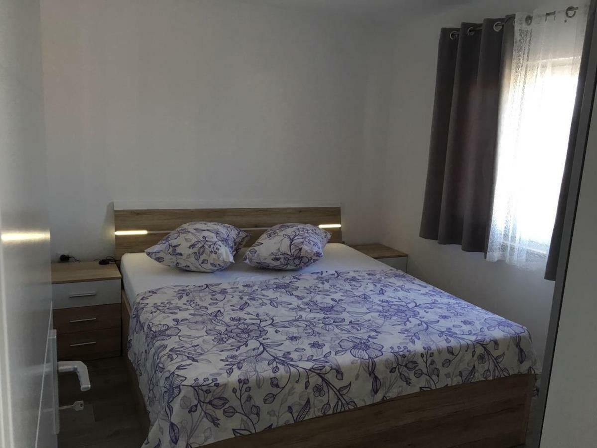 Apartman Ana Trogir Exterior photo